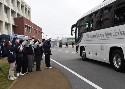硬式野球部の出発式が行われました4