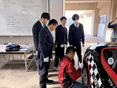 R20251114_012514159_iOS